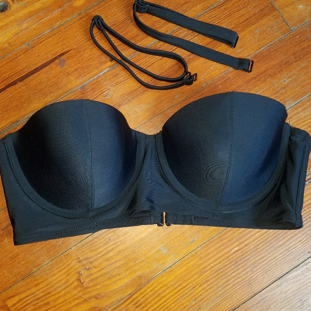 NWT Black Bikini Top W/ Straps